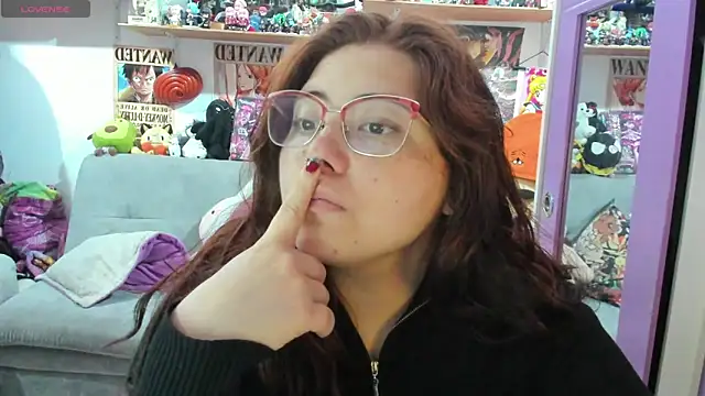 soficammy online show from December 21, 8:46 pm