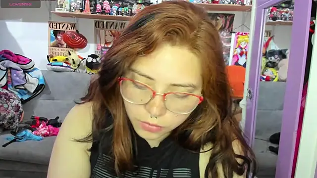 Snapshot of soficammy chatting on September 14, 11:24 pm soficammy online show from September 14, 11:24 pm