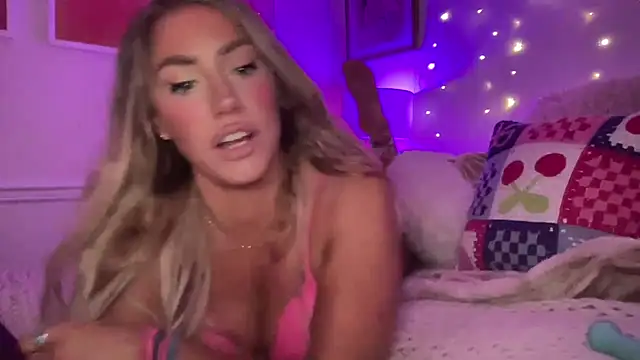 Fitnessbabe69 online show from April 30, 10:09 am